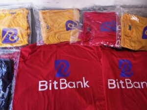 Lire la suite à propos de l’article Impression – T-shirt de bonne qualité : 3.000F CFA